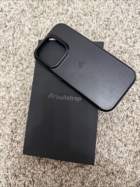 Bullstrap iPhone 16 Pro MagSafe Leather Flex Phone Case